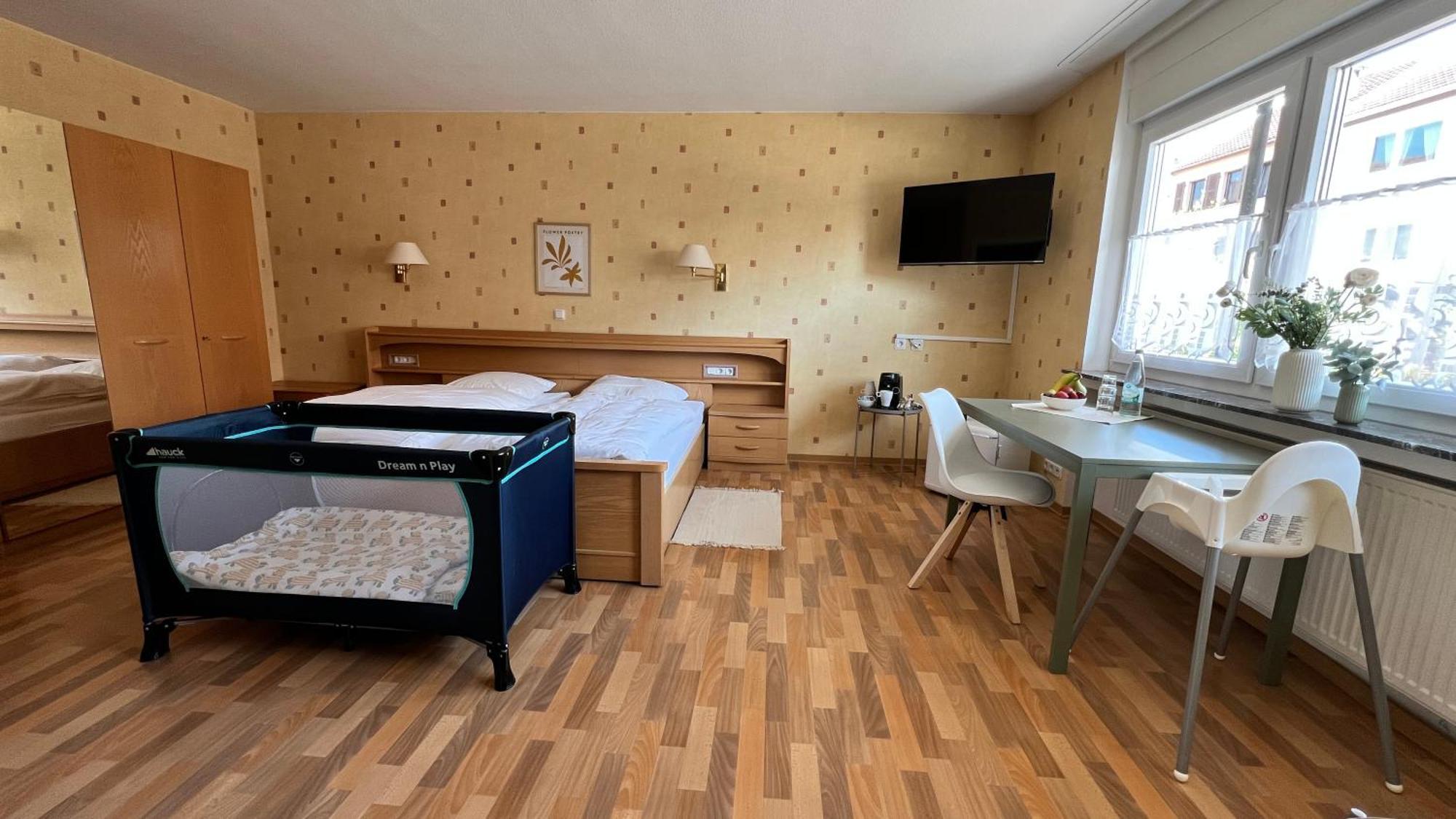 Gaestehaus Kliebenstein Saarwellingen Exteriör bild