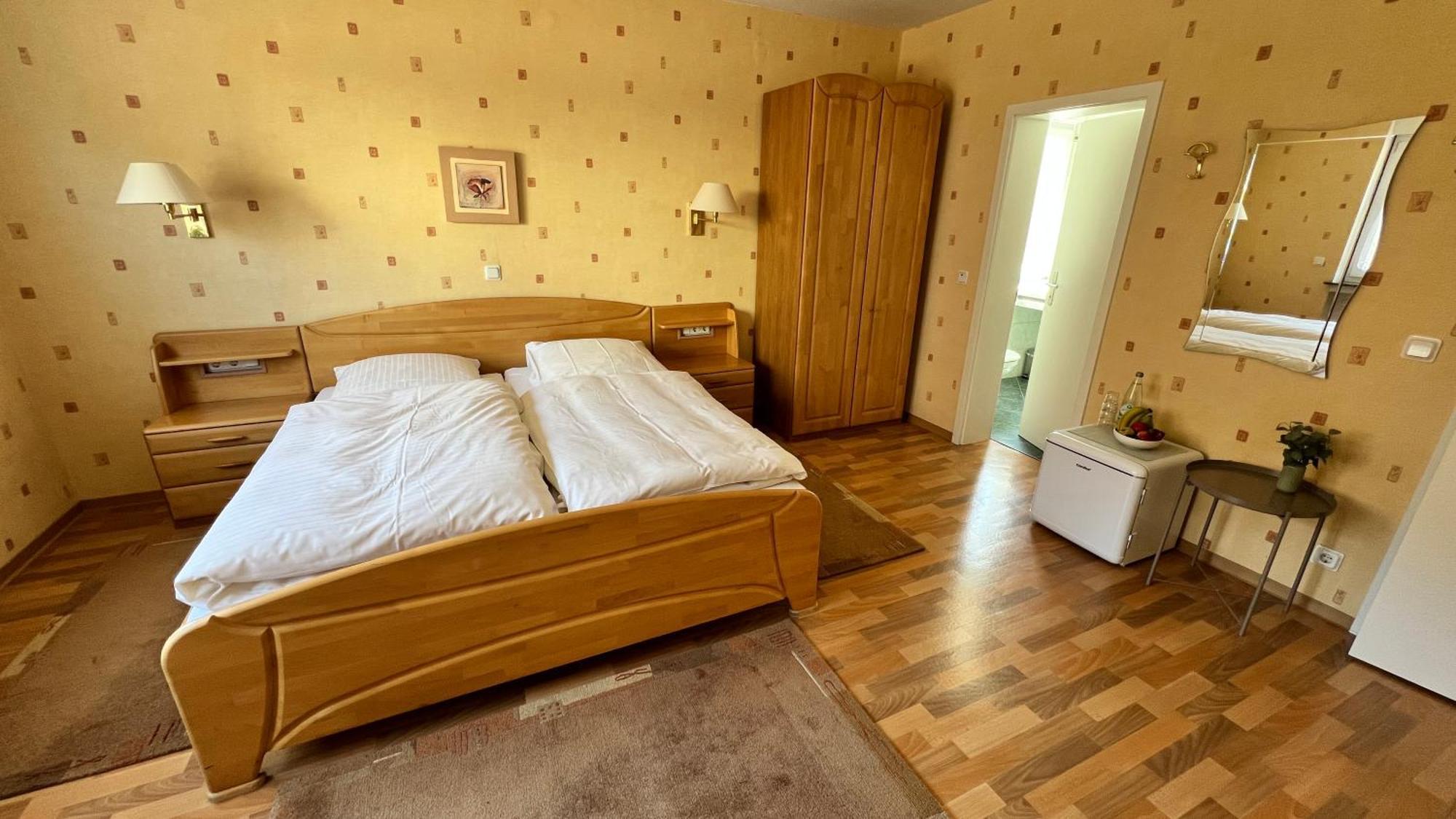 Gaestehaus Kliebenstein Saarwellingen Exteriör bild